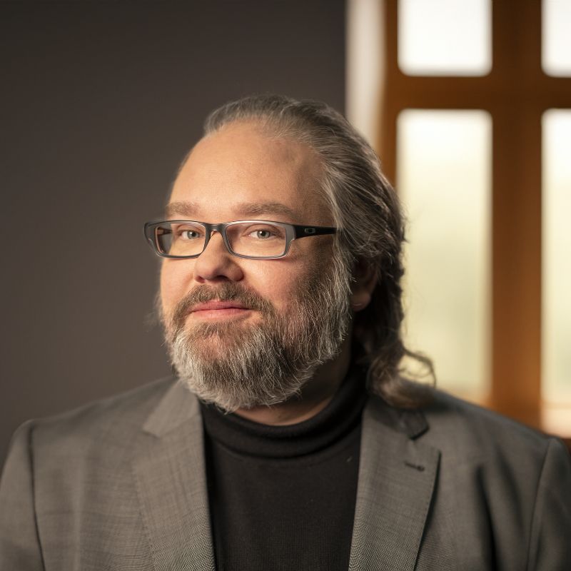 Portrait Joerg Heidrich